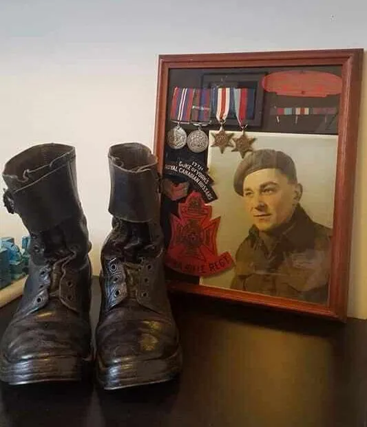 Michael Zell Shadow Box